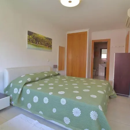 Antonio Ferro Da Rocha Apartment Portimao